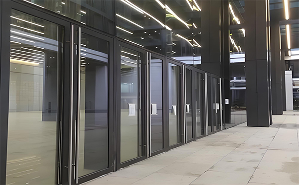 奇台玻璃地弹门 奇台玻璃地弹门