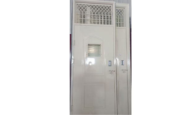 奇台学校教室门