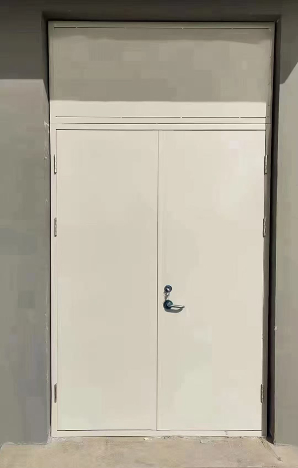 展览馆项目完成大跨度奇台防火门安装 展览馆项目完成大跨度奇台防火门安装